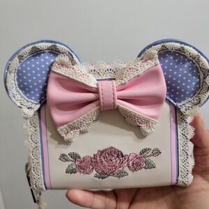 NEW! LOUNGEFLY DISNEY MINNIE MOUSE EARS FLORAL LACE‎ EMBROIDERED PASTEL WALLET!